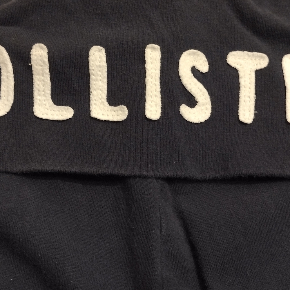 Hollister Navy blue knit capri pants